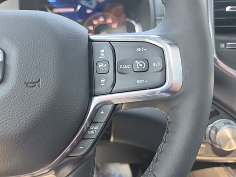 Used 2026 RAM 1500 Laramie AWD/4WD image 23