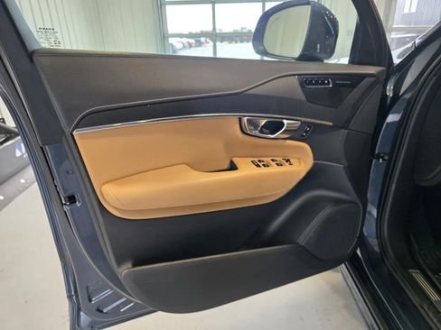 Used 2022 Volvo XC90 T6 Inscription AWD/4WD image 30