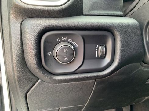 Used 2024 RAM 3500 Big Horn image 12