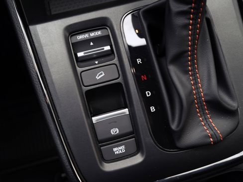 Used 2025 Honda CR-V Sport-L image 28