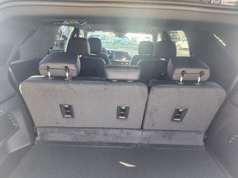 New 2026 Chevrolet Traverse RS image 10