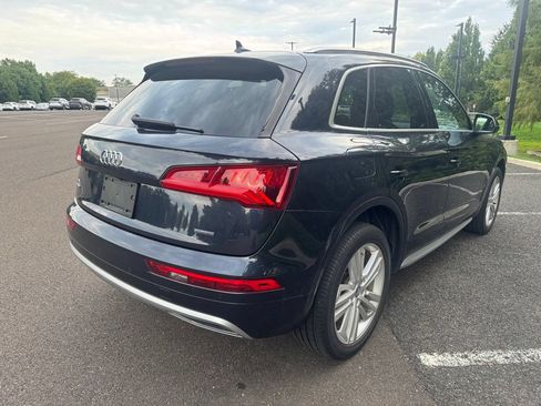 Used 2020 Audi Q5 2.0T Premium Plus w/ Premium Plus Package AWD/4WD image 4