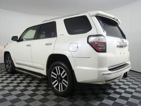 Used 2016 Toyota 4Runner Limited AWD/4WD image 5