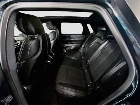 Used 2024 Cadillac Lyriq Luxury w/ LPO, Floor Liner Package AWD/4WD image 18