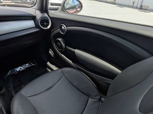 Used 2013 MINI Cooper Clubman FWD image 19