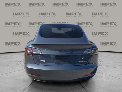 Used 2020 Tesla Model 3 Performance image 4