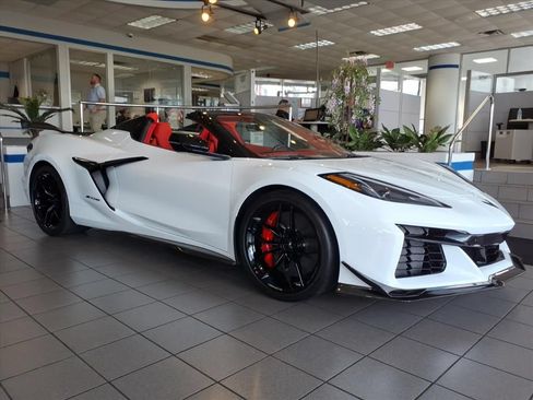 Used 2026 Chevrolet Corvette Z06 RWD image 1