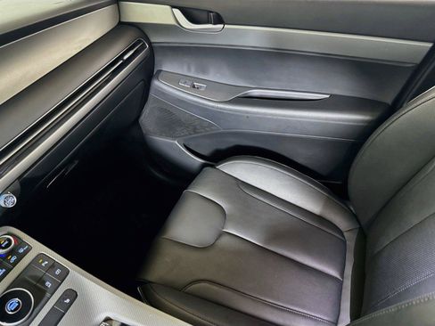 Used 2025 Hyundai Palisade SEL FWD image 21