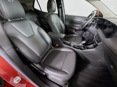 Used 2024 Buick Encore GX Sport Touring image 25