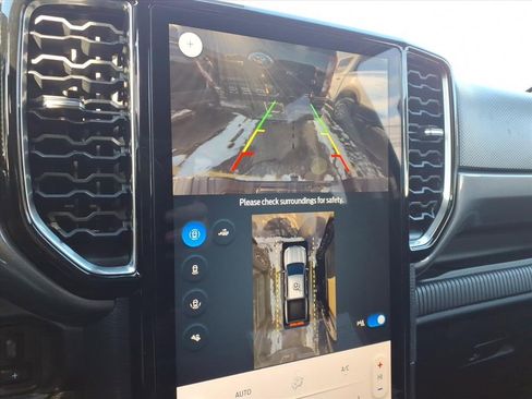 Used 2024 Ford Ranger XLT image 45