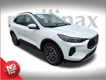 New 2025 Ford Escape SE w/ PHEV Premium Package