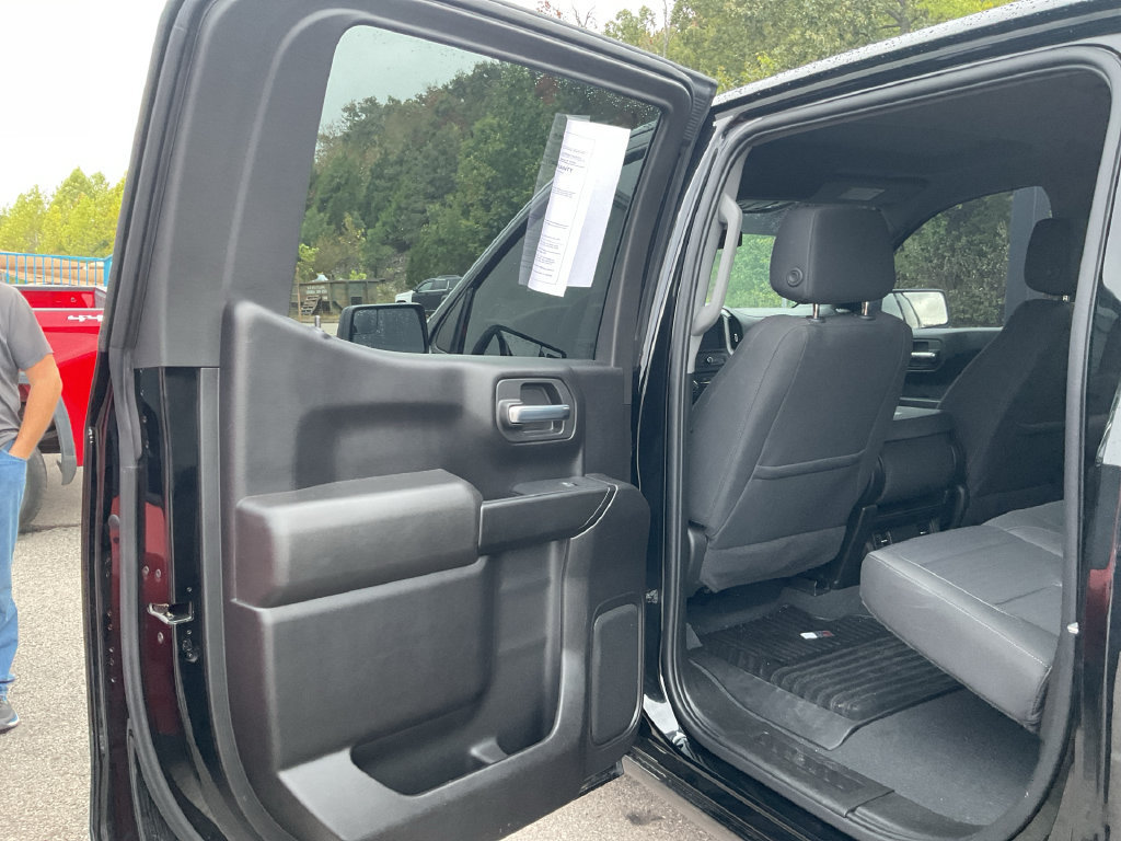 Used 2022 Chevrolet Silverado 1500 Custom AWD/4WD image 15
