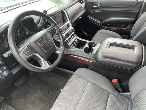 Used 2015 GMC Yukon SLE w/ Convenience Package image 16