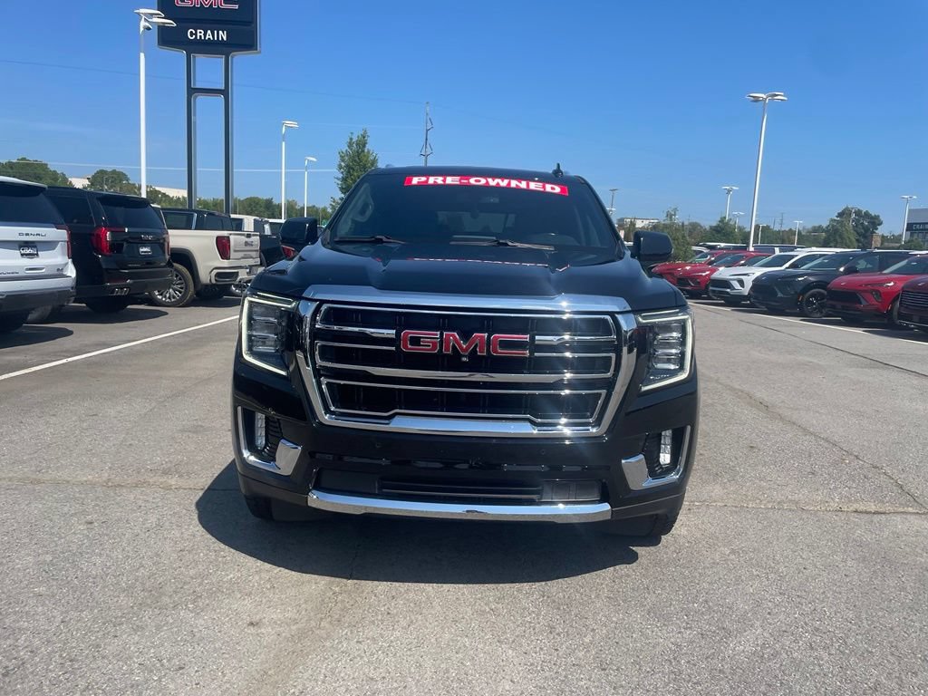 Used 2021 GMC Yukon XL SLT w/ SLT Premium Package AWD/4WD image 2