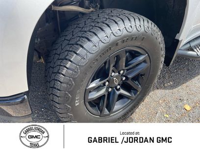Used 2024 GMC Yukon AT4 w/ Technology Package