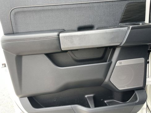 Used 2024 Ford F150 Lariat w/ FX4 Off-Road Package image 22