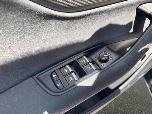 Used 2025 Audi RS Q8 performance AWD/4WD image 18