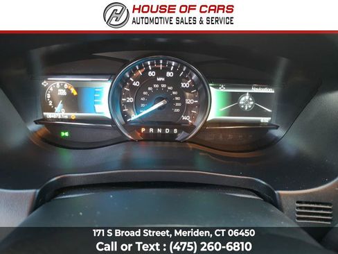 Used 2019 Ford Explorer XLT w/ Equipment Group 202A AWD/4WD image 24