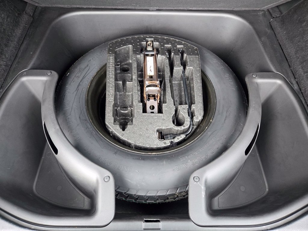 Used 2019 Jeep Grand Cherokee Altitude RWD image 19