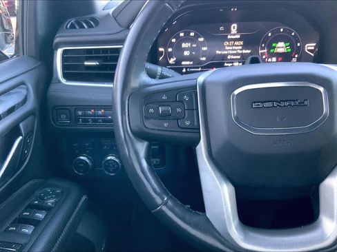 Used 2023 GMC Yukon Denali w/ Denali Reserve Package AWD/4WD image 24