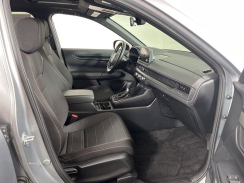 Certified 2025 Honda CR-V Sport image 7