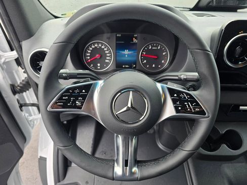 New 2026 Mercedes-Benz Sprinter 144 Cargo image 30
