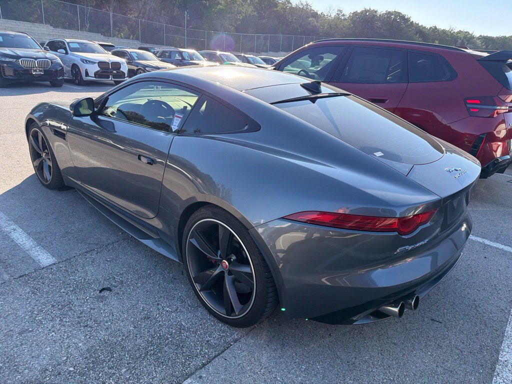 Used 2017 Jaguar F-TYPE R AWD/4WD image 3