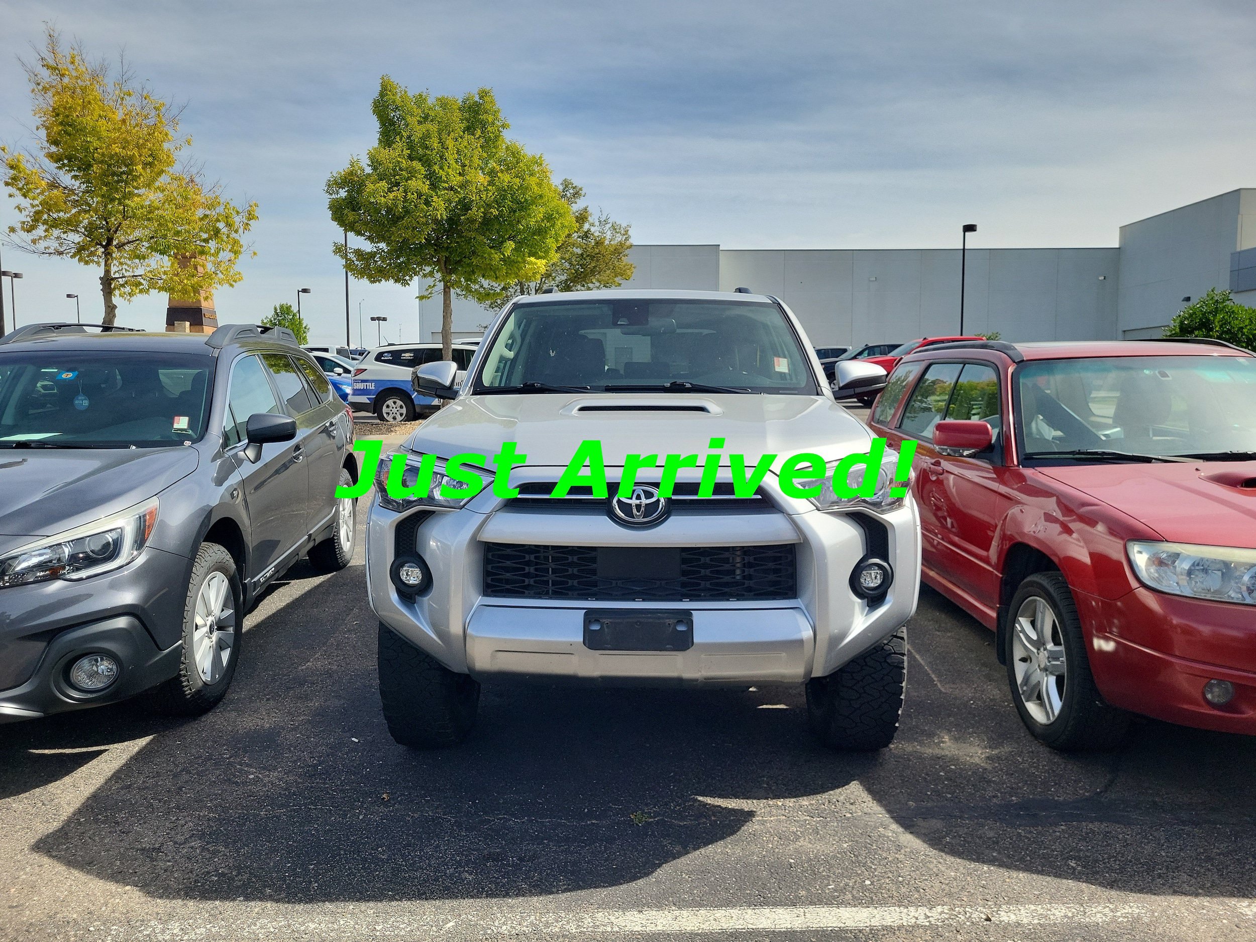 Used 2021 Toyota 4Runner TRD Off-Road AWD/4WD image 2