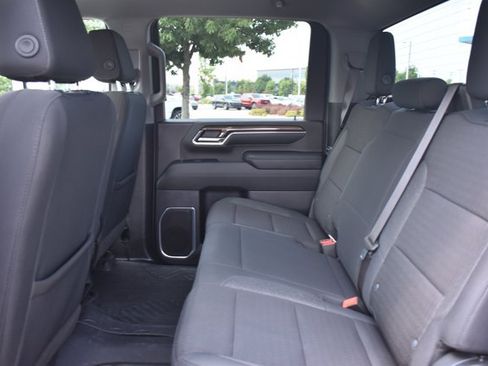 Used 2024 Chevrolet Silverado 2500 LT AWD/4WD image 20