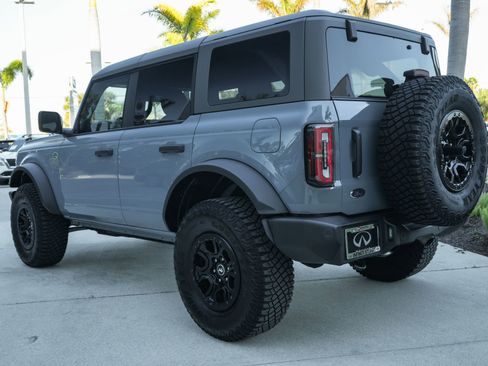 Used 2023 Ford Bronco Wildtrak image 23