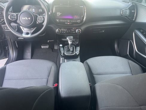 Used 2023 Kia Soul S image 15