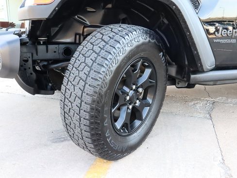 Used 2021 Jeep Wrangler Unlimited Sport image 17