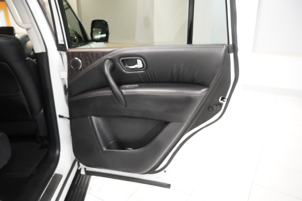 Used 2023 Nissan Armada Platinum w/ Captain's Chairs Package AWD/4WD image 29