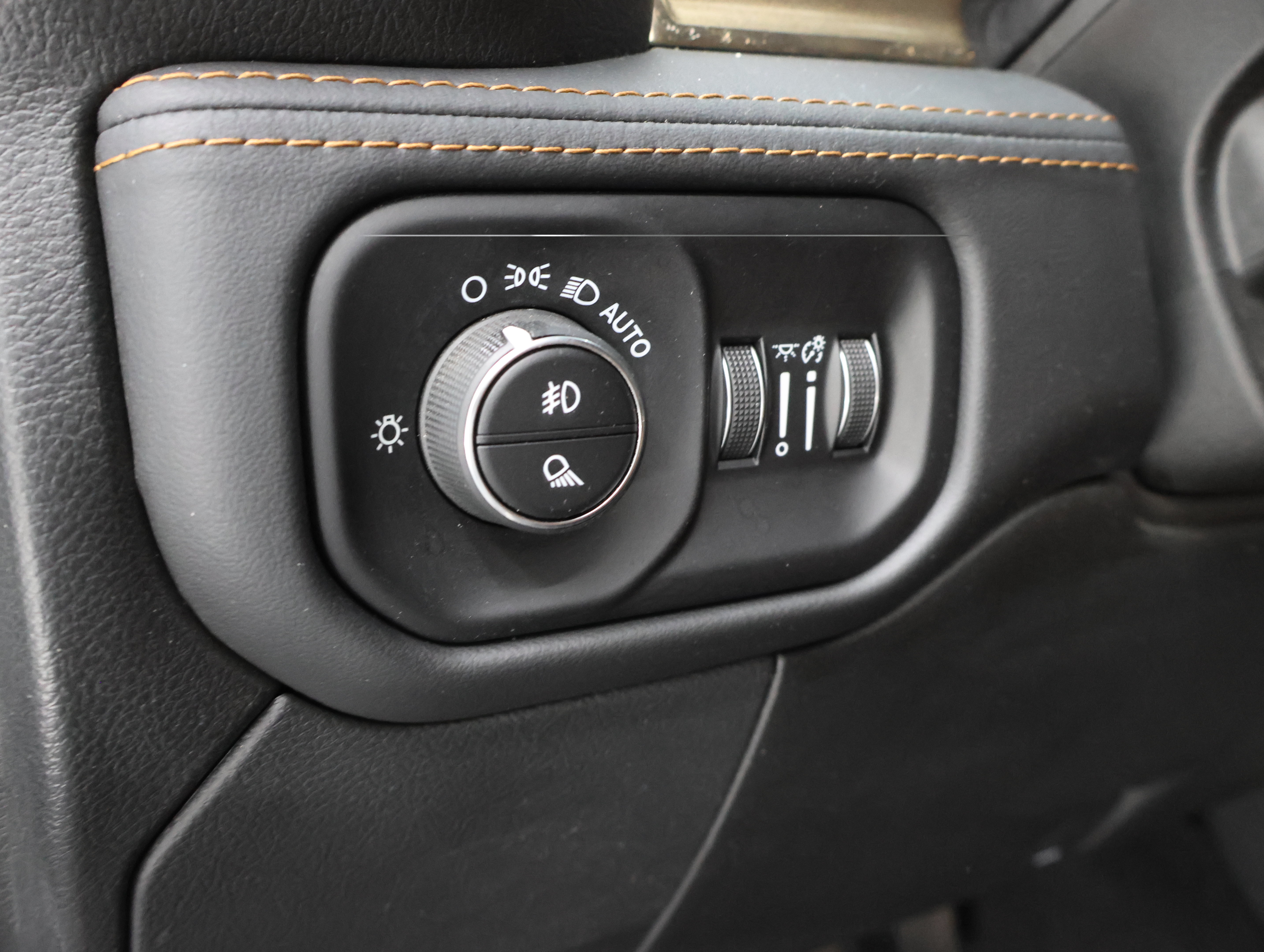 Used 2023 RAM 3500 Limited AWD/4WD image 48