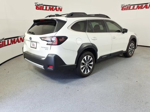 Used 2024 Subaru Outback Limited XT AWD/4WD image 4