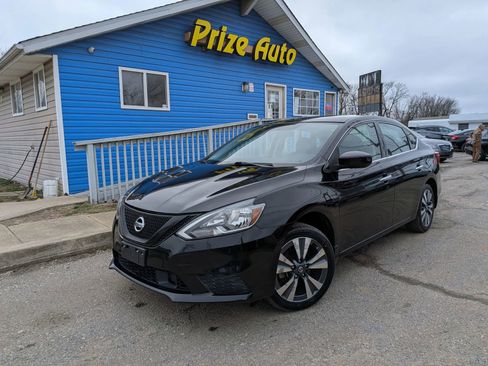 Used 2019 Nissan Sentra SV w/ Special Edition Package image 2