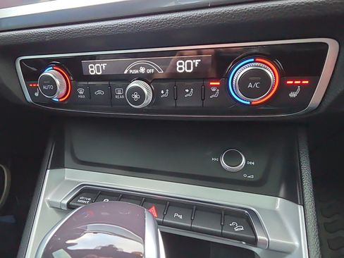 Used 2022 Audi Q3 2.0T Premium Plus image 64