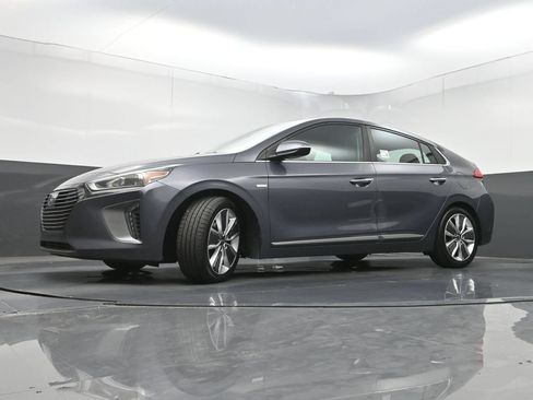 Used 2018 Hyundai Ioniq Limited w/ Limited Ultimate Package 03 FWD image 28
