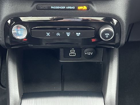 Used 2024 Ford Escape ST-Line w/ Tech Pack #1 image 22