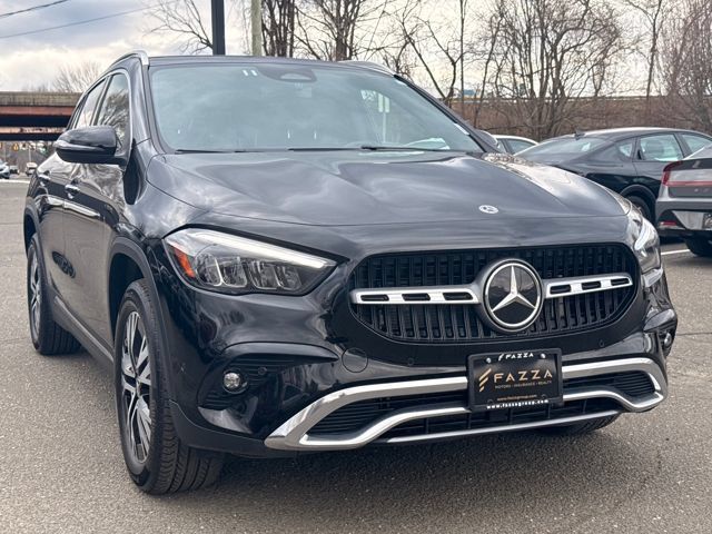 Used 2025 Mercedes-Benz GLA 250 4MATIC image 16