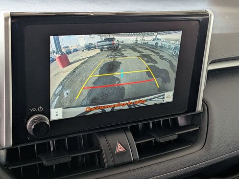 Used 2024 Toyota RAV4 XLE image 21