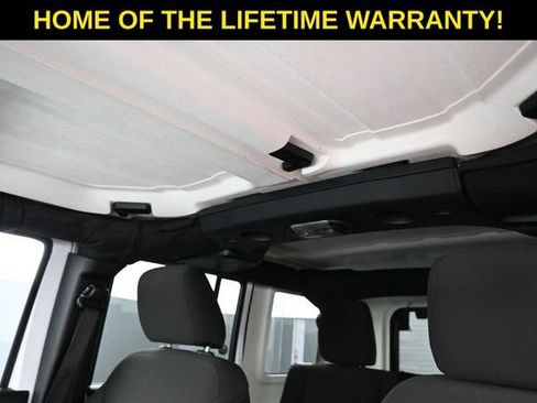 Used 2017 Jeep Wrangler Unlimited Sport w/ Quick Order Package 24S AWD/4WD image 35