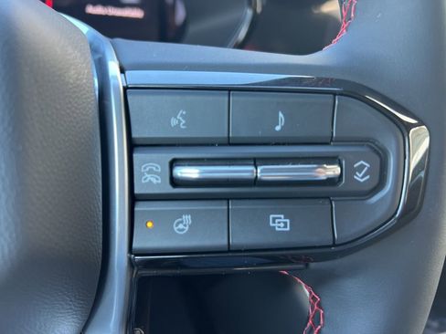 New 2026 Chevrolet Colorado Z71 image 8