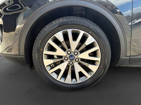 Used 2020 Ford Escape Titanium AWD/4WD image 12