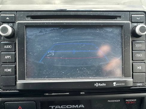 Used 2015 Toyota Tacoma PreRunner w/ TRD Off-Road Package RWD image 13