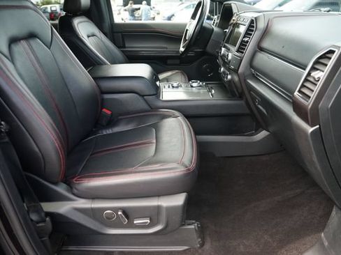 Used 2021 Ford Expedition Limited AWD/4WD image 21