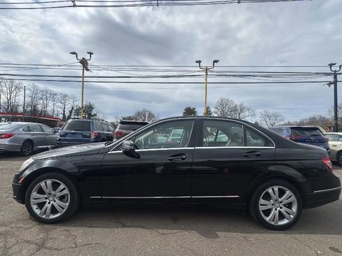 Used 2011 Mercedes-Benz C 300 C 300 Luxury Sedan 4D image 6