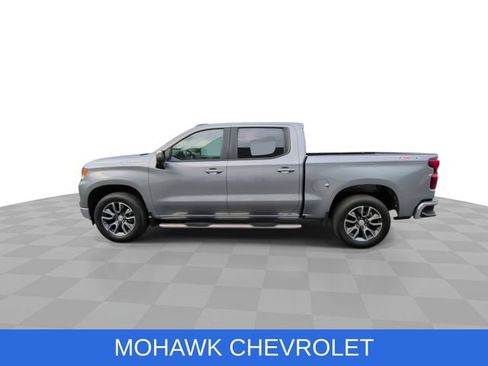 Used 2023 Chevrolet Silverado 1500 LT w/ Safety Package AWD/4WD image 5