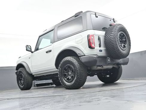 Used 2023 Ford Bronco Wildtrak AWD/4WD image 32