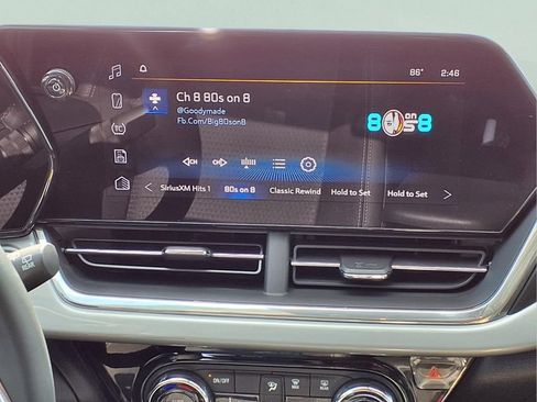 Used 2026 Chevrolet Trax LT w/ Driver Confidence Package FWD image 14